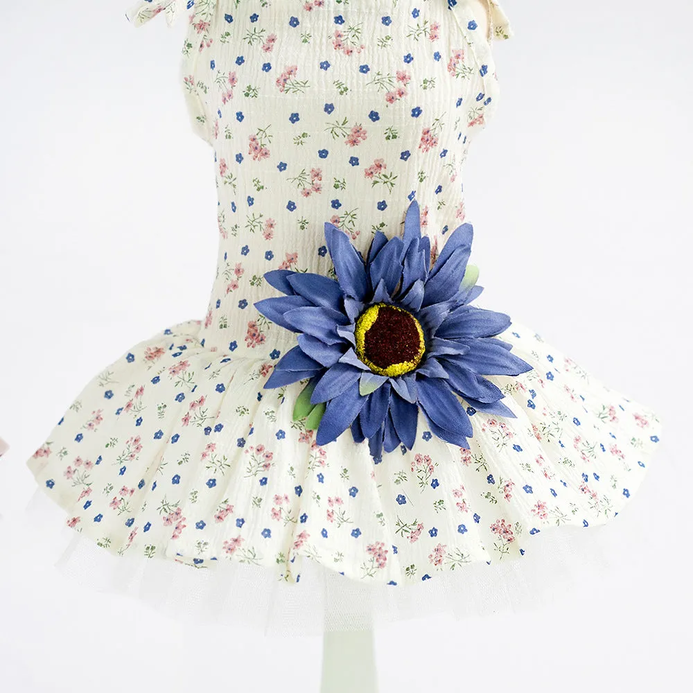 Spring and summer dress small daisy pet clothing